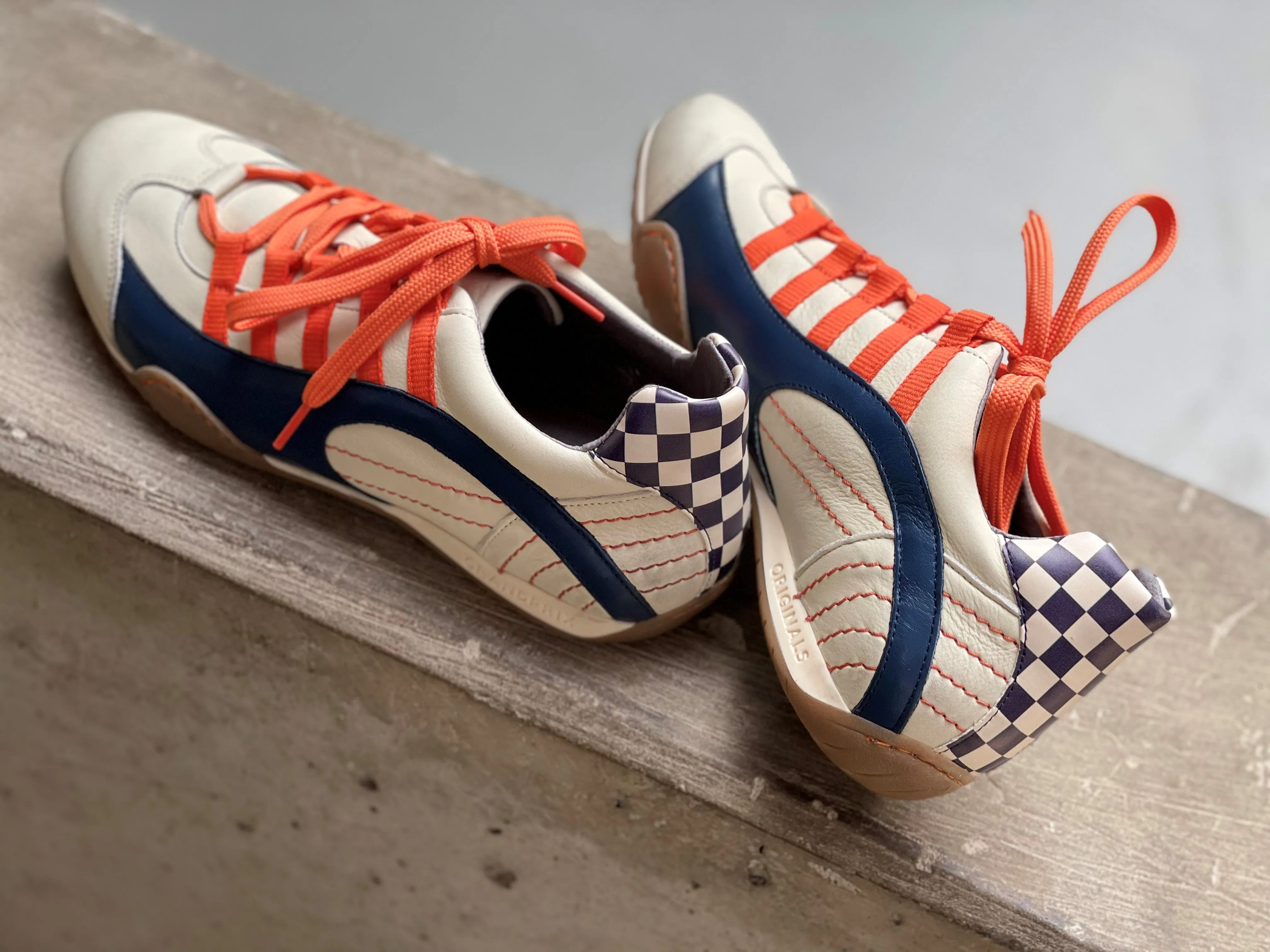 Men's Racing Sneaker in Racing Oil (Creamy White with Navy and Orange)