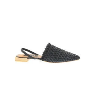 NEO AG - 22046 Pointed Flat in Black