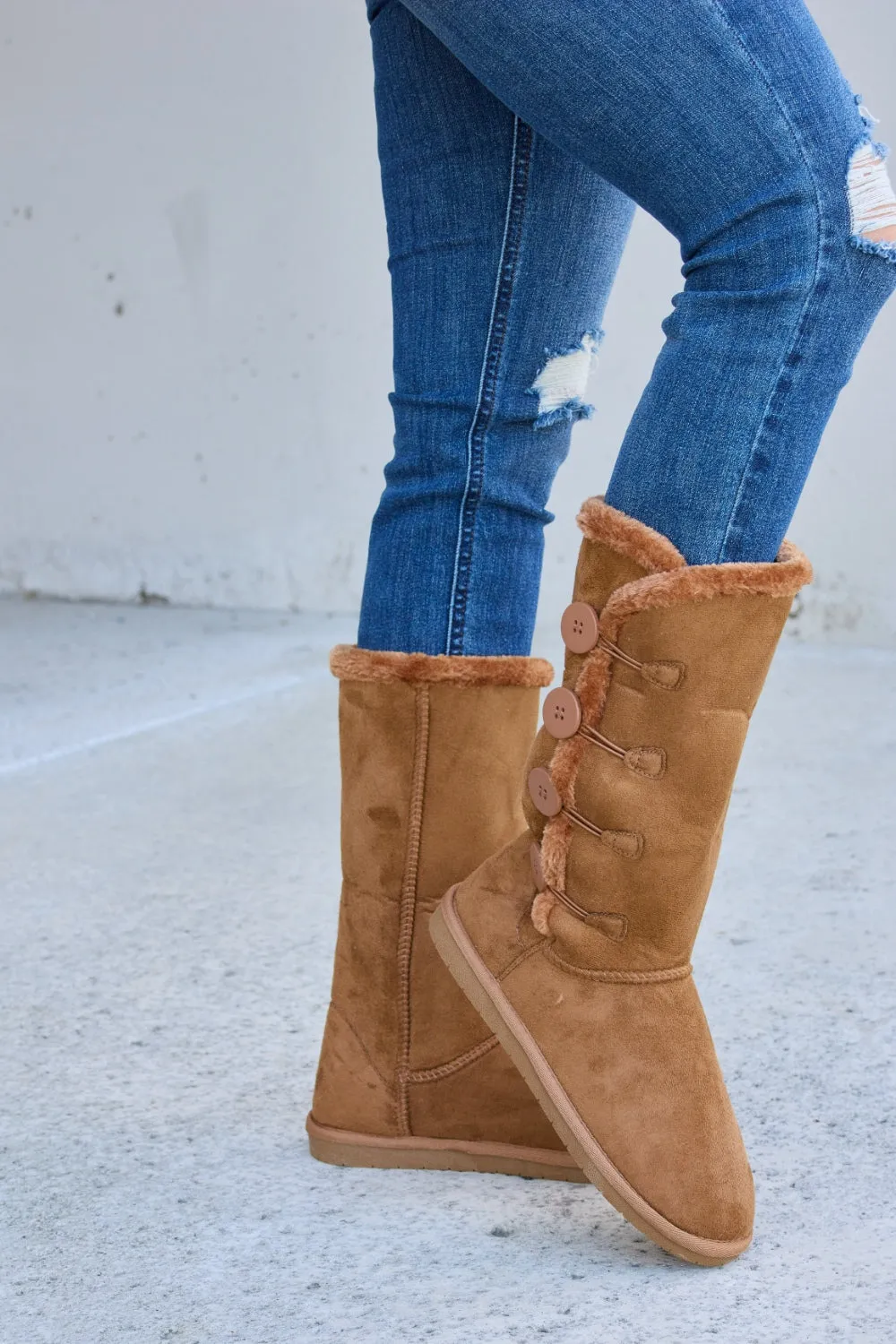 Warm Fur Lined Flat Boots